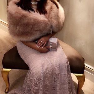 I am selling the fur shall